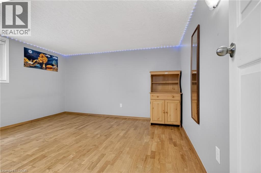 270 Mausser Avenue, Kitchener, Ontario  N2M 3L1 - Photo 38 - 40818901