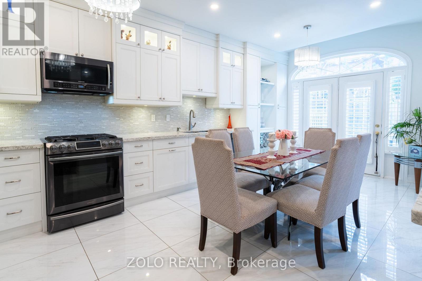 123 Colesbrook Road, Richmond Hill, Ontario  L4S 2G3 - Photo 16 - N13133810