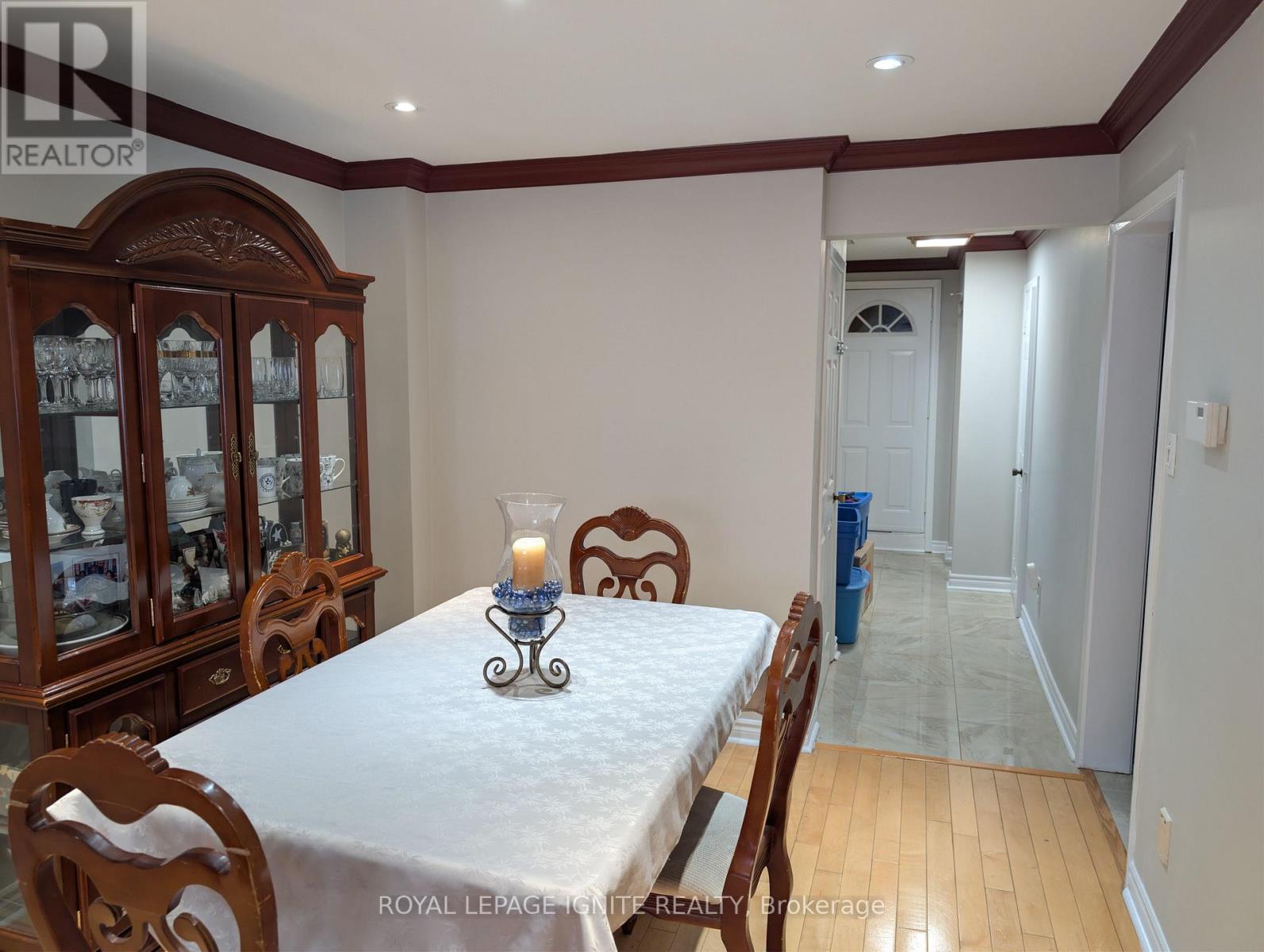 98 Chloe Crescent, Markham, Ontario  L3S 2H7 - Photo 5 - N13133868