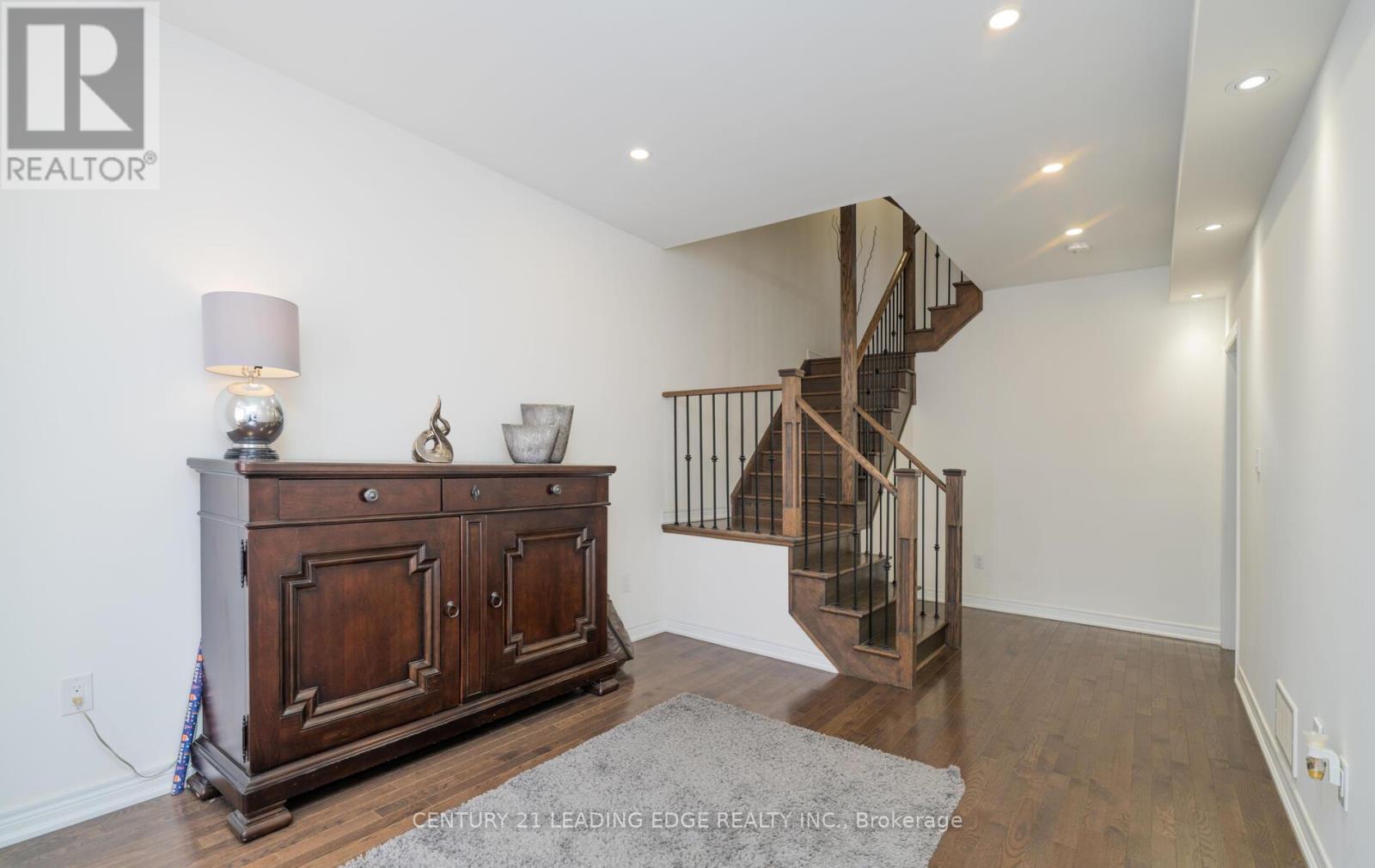174 Elgin Mills Road W, Richmond Hill, Ontario  L4C 5S4 - Photo 6 - N13133886