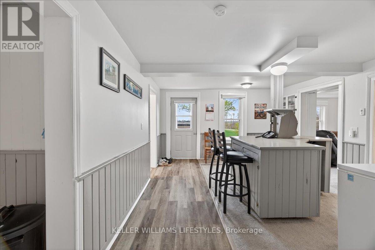 7475 Ridge Road, Lambton Shores, Ontario  N0M 2N0 - Photo 20 - X13134078