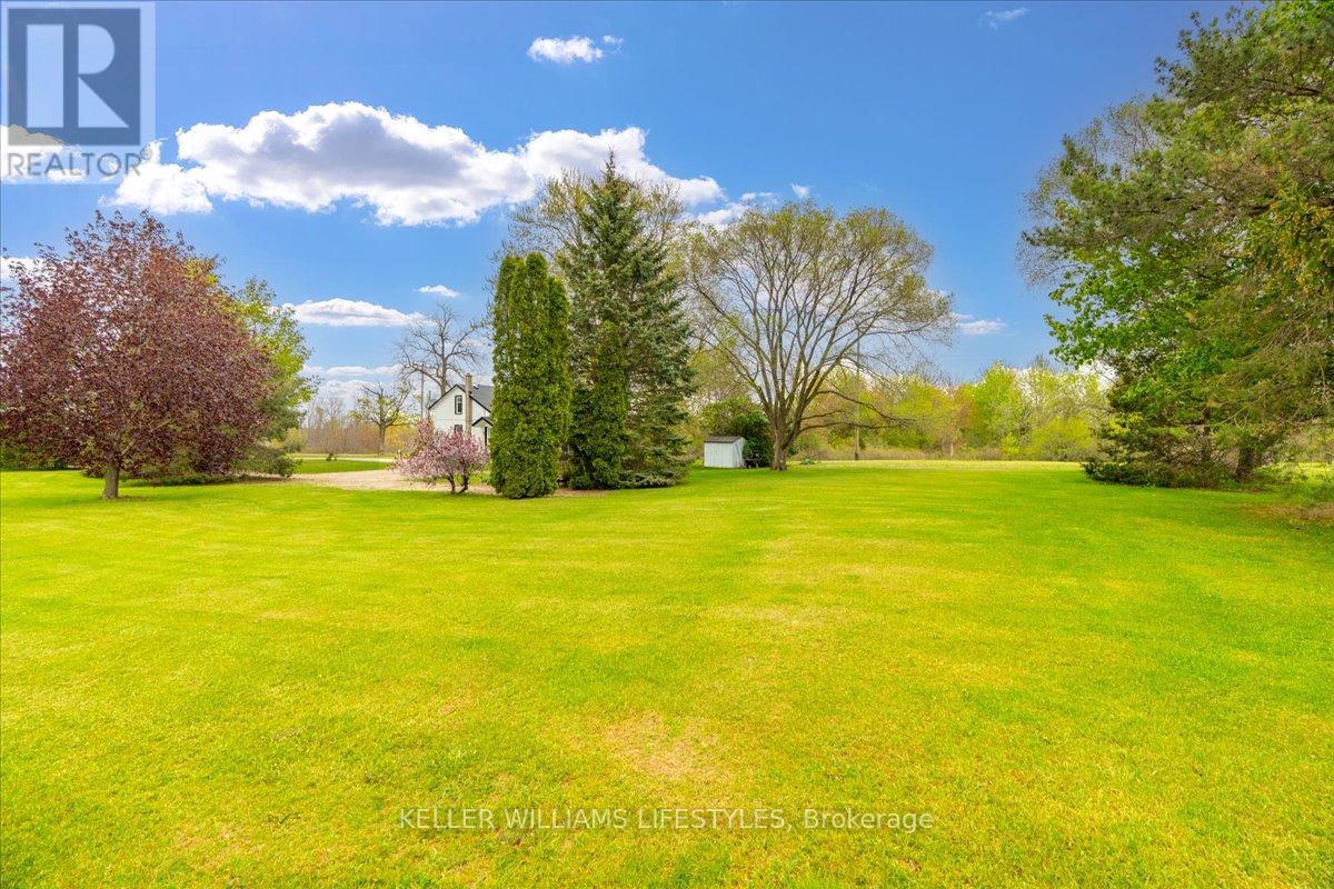 7475 Ridge Road, Lambton Shores, Ontario  N0M 2N0 - Photo 33 - X13134078