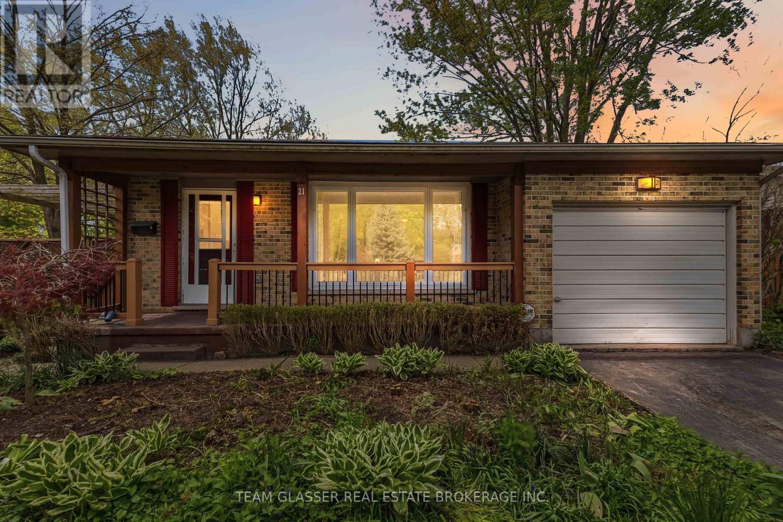 21 Goodman Drive, London South, Ontario  N5Z 4G9 - Photo 7 - X13134176