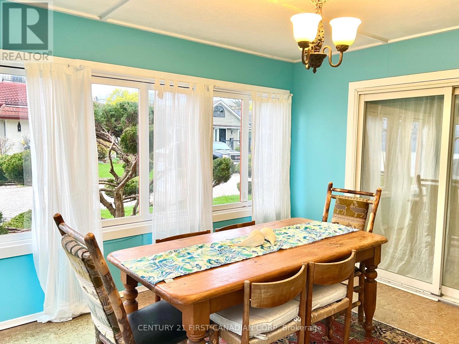205 Adelaide Street, Central Elgin, Ontario  N5L 1A1 - Photo 4 - X13134354