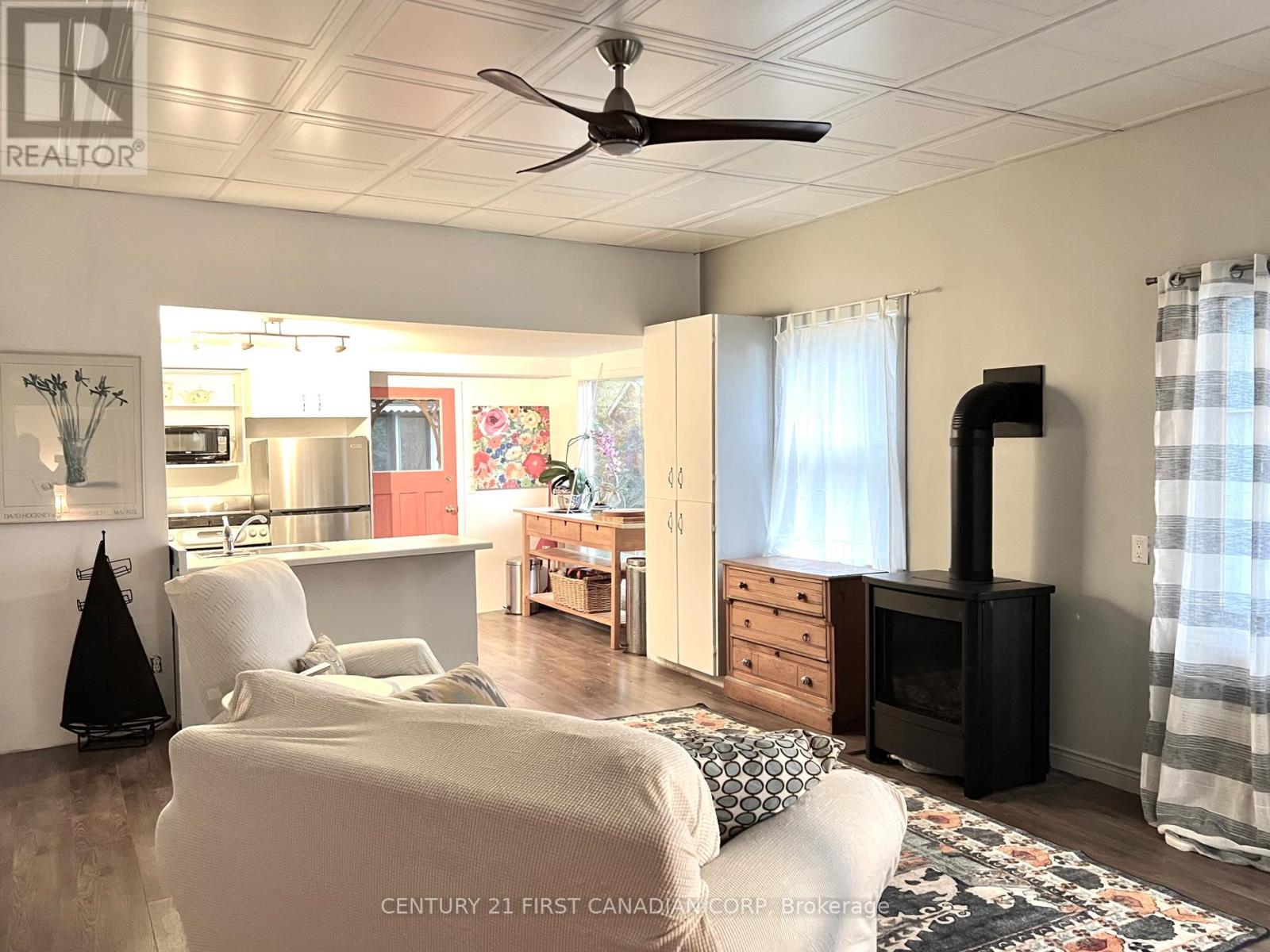205 Adelaide Street, Central Elgin, Ontario  N5L 1A1 - Photo 6 - X13134354