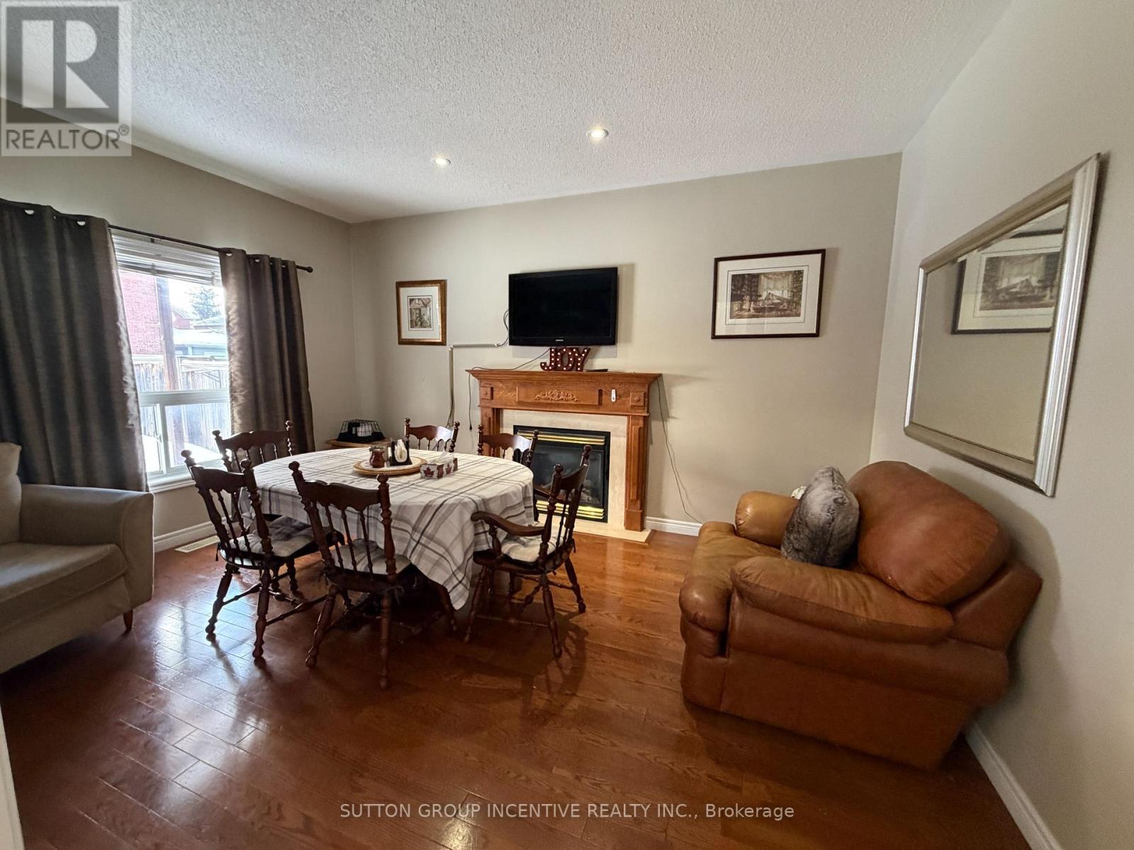 1 Buman Court, Barrie, Ontario  L4N 0L3 - Photo 12 - S13133808