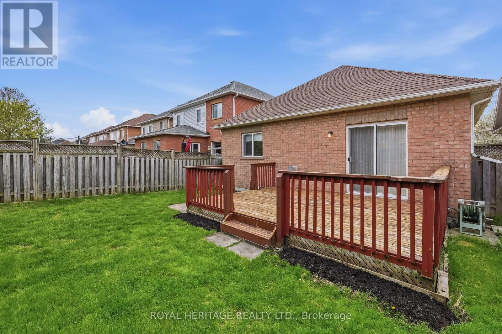 19 Fitzpatrick Court, Whitby, Ontario  L1M 2G9 - Photo 17 - E13130656