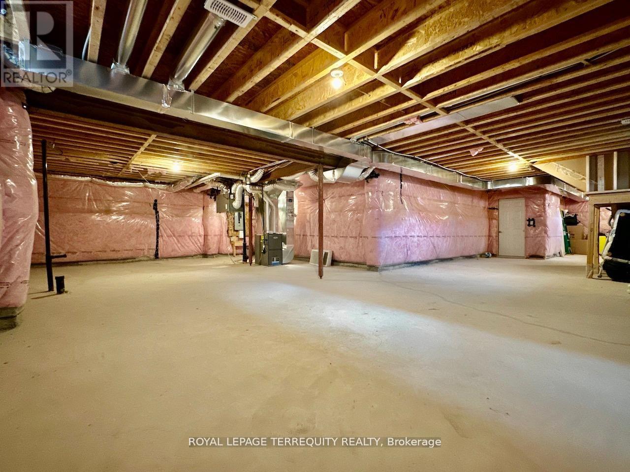 7 Ballanview Court, Whitchurch-Stouffville, Ontario  L4A 4W9 - Photo 42 - N13110994