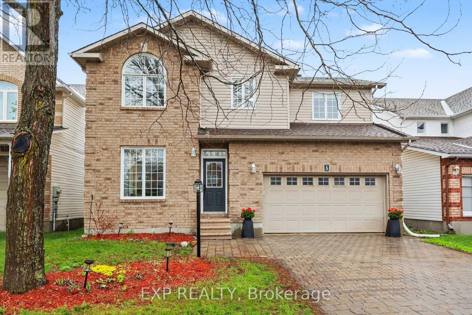 5 SUNDEW COURT W, Ottawa, Ontario