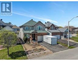 102 MOSSWOOD COURT, Ottawa, Ontario