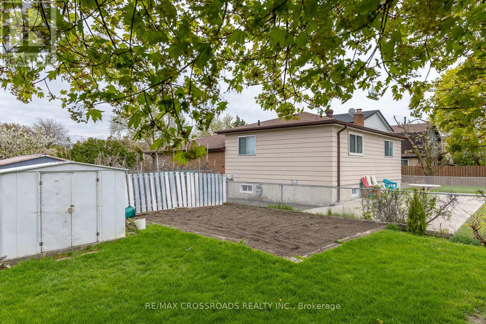 7340 Leesburg Street, Mississauga, Ontario  L4T 3R6 - Photo 10 - W13133814
