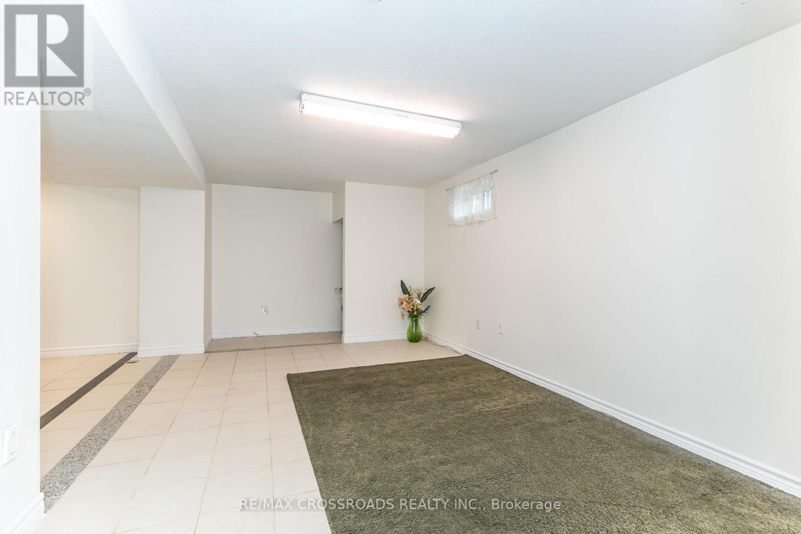 7340 Leesburg Street, Mississauga, Ontario  L4T 3R6 - Photo 38 - W13133814