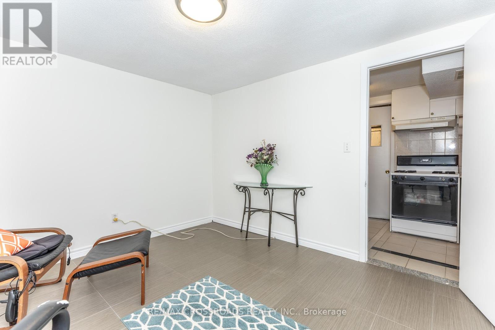 7340 Leesburg Street, Mississauga, Ontario  L4T 3R6 - Photo 42 - W13133814