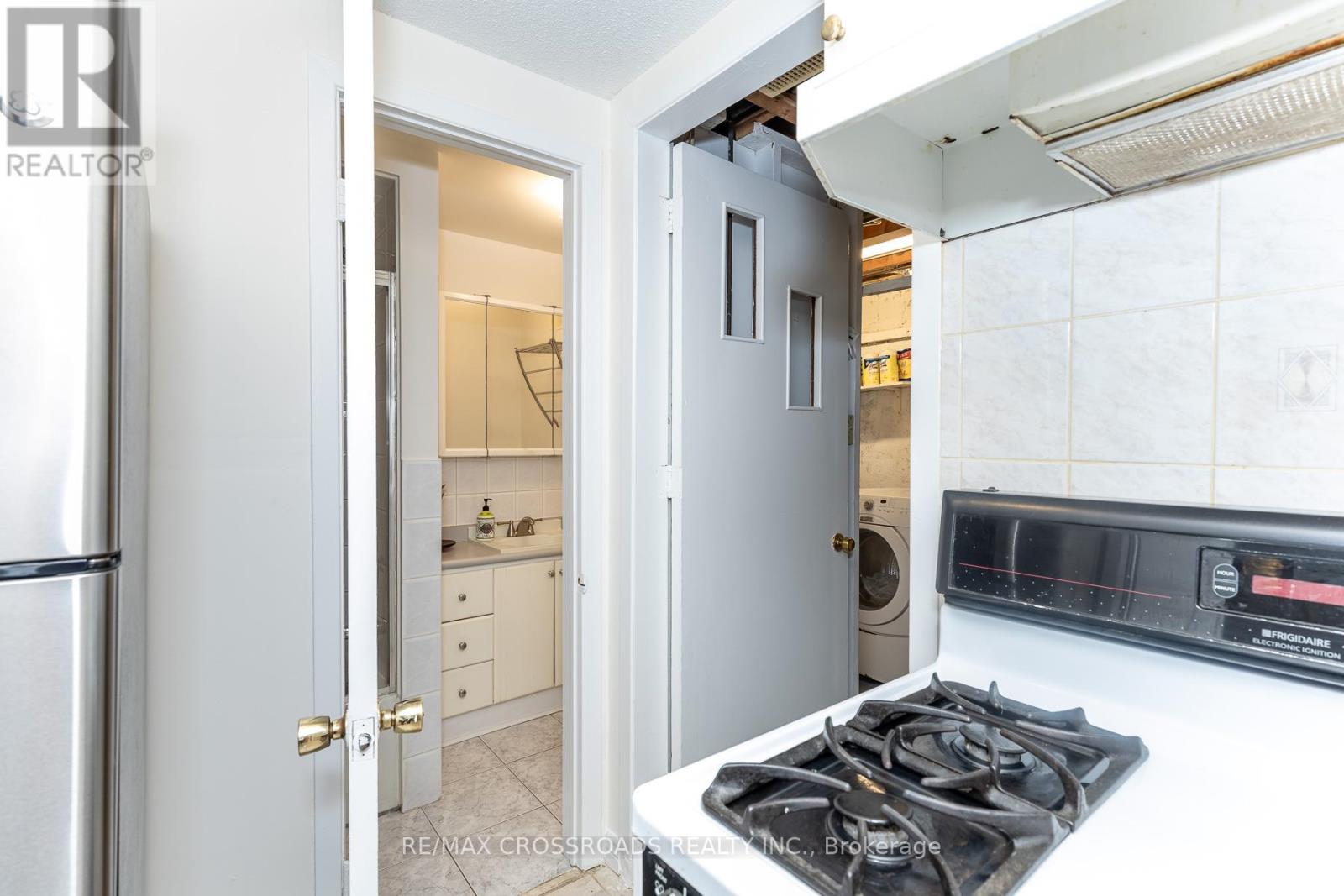 7340 Leesburg Street, Mississauga, Ontario  L4T 3R6 - Photo 43 - W13133814