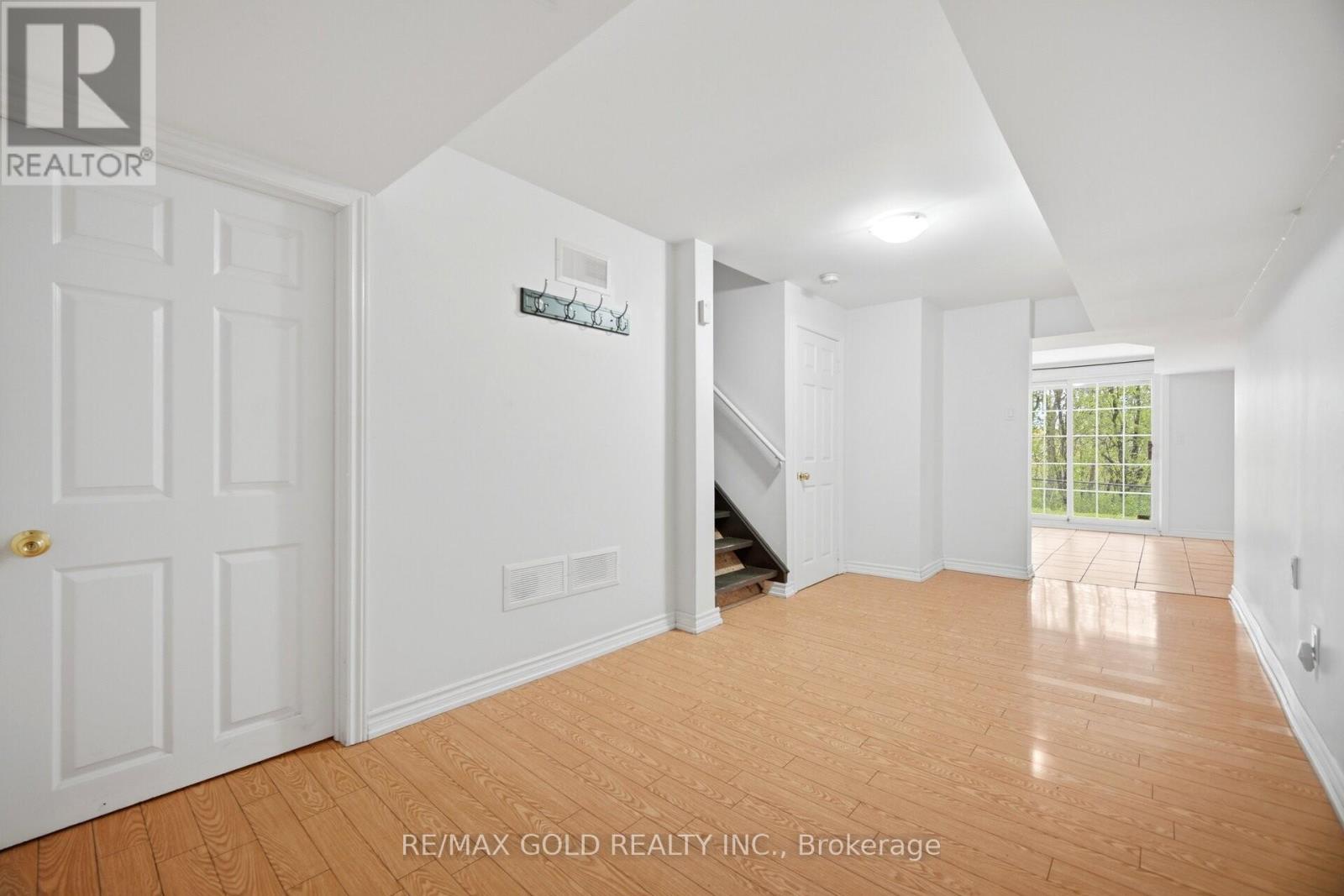 22 Cosmo Court, Brampton, Ontario  L6P 1G2 - Photo 27 - W13133818