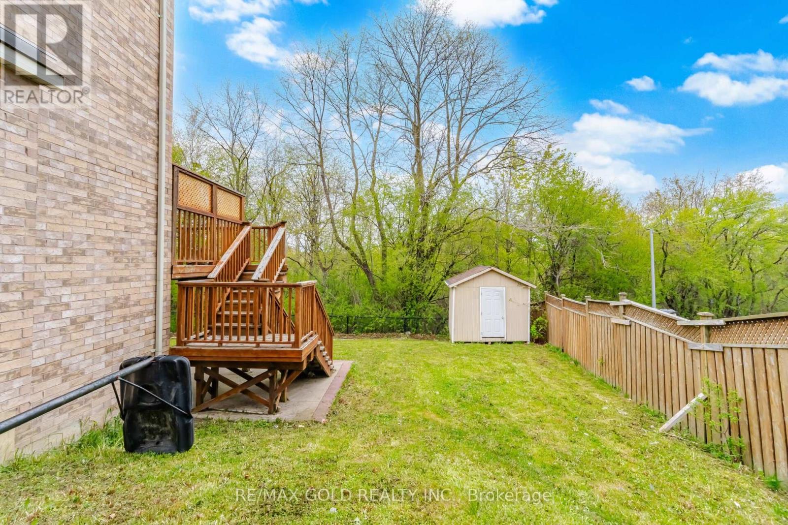 22 Cosmo Court, Brampton, Ontario  L6P 1G2 - Photo 42 - W13133818