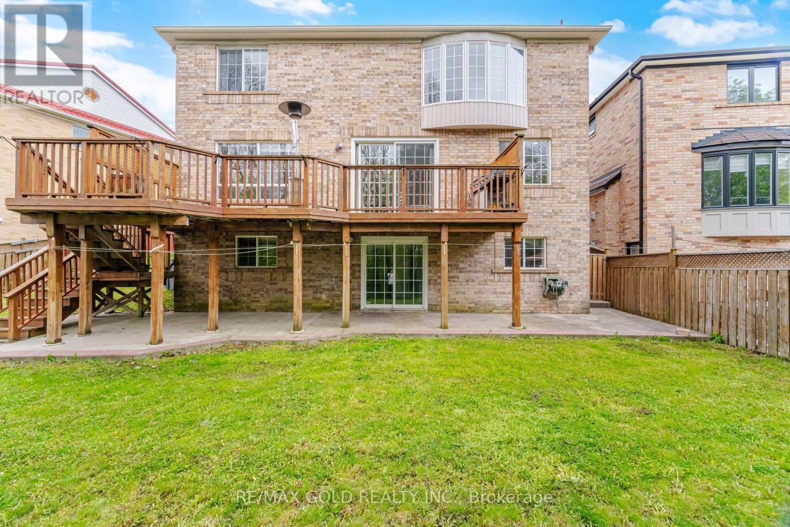 22 Cosmo Court, Brampton, Ontario  L6P 1G2 - Photo 43 - W13133818