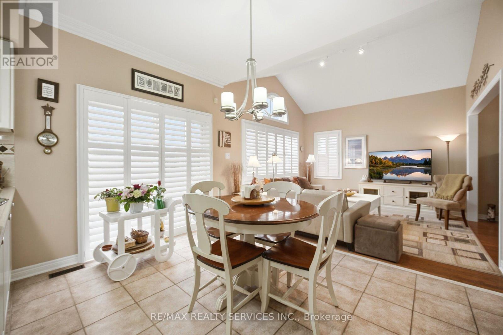 14 Yorkwood Trail, Brampton, Ontario  L6R 3J3 - Photo 17 - W13133820