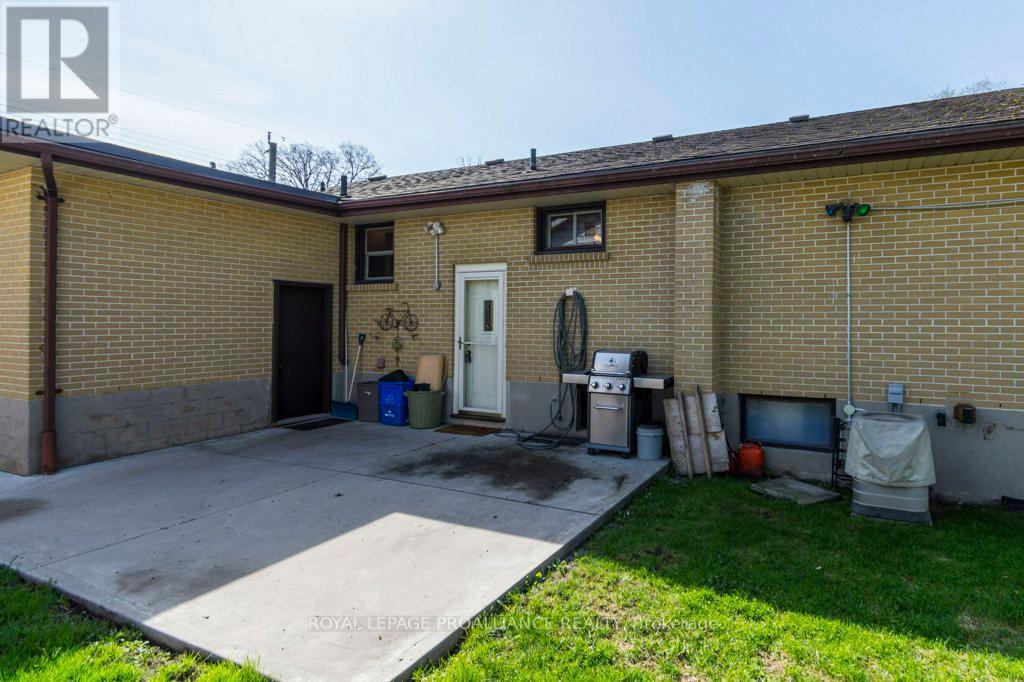 114 Rollins Drive, Belleville, Ontario  K8N 4J5 - Photo 37 - X13090608