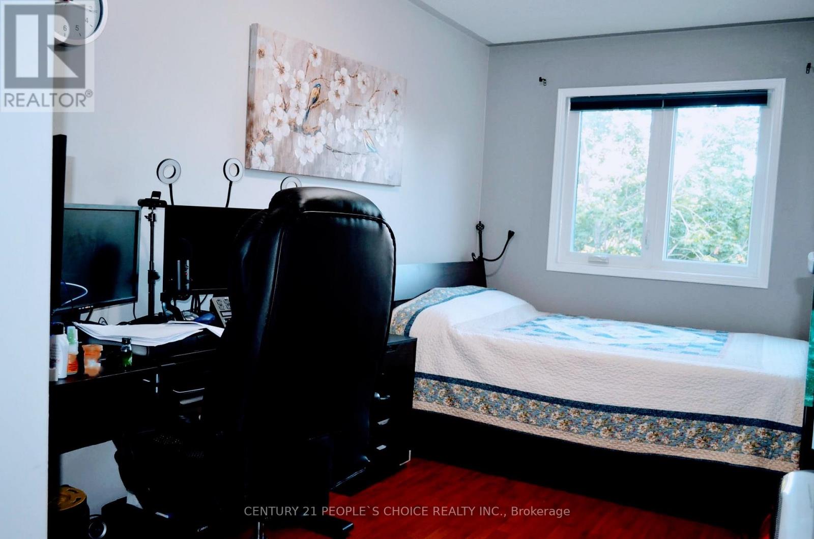 3957 Discovery Court, Mississauga, Ontario  L5N 7H8 - Photo 13 - W13133900