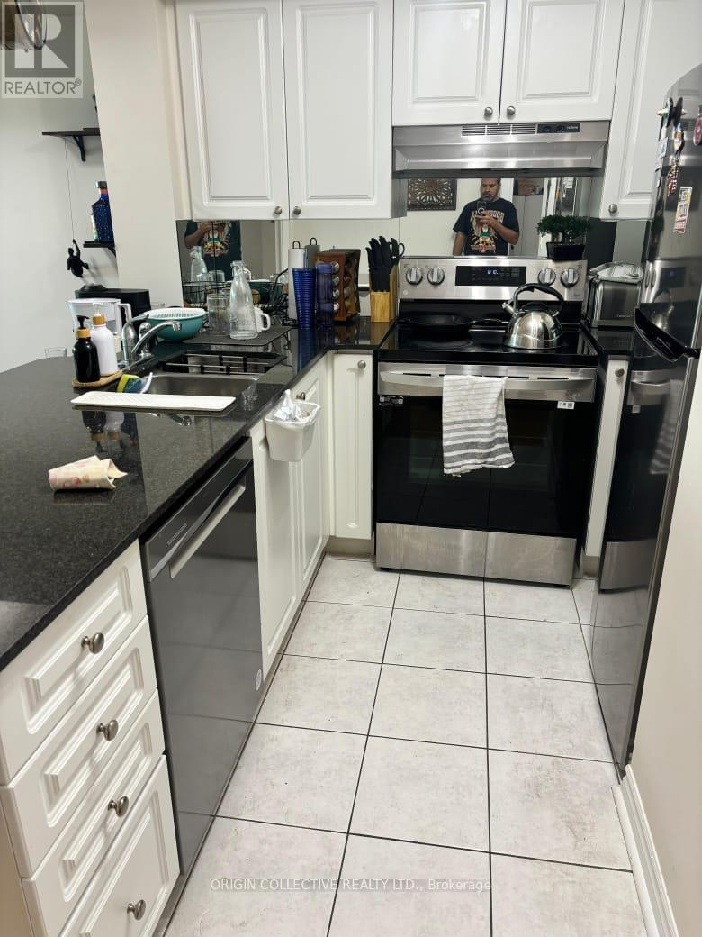 1101 - 1 Elm Drive W, Mississauga, Ontario  L5B 4M1 - Photo 7 - W13133926