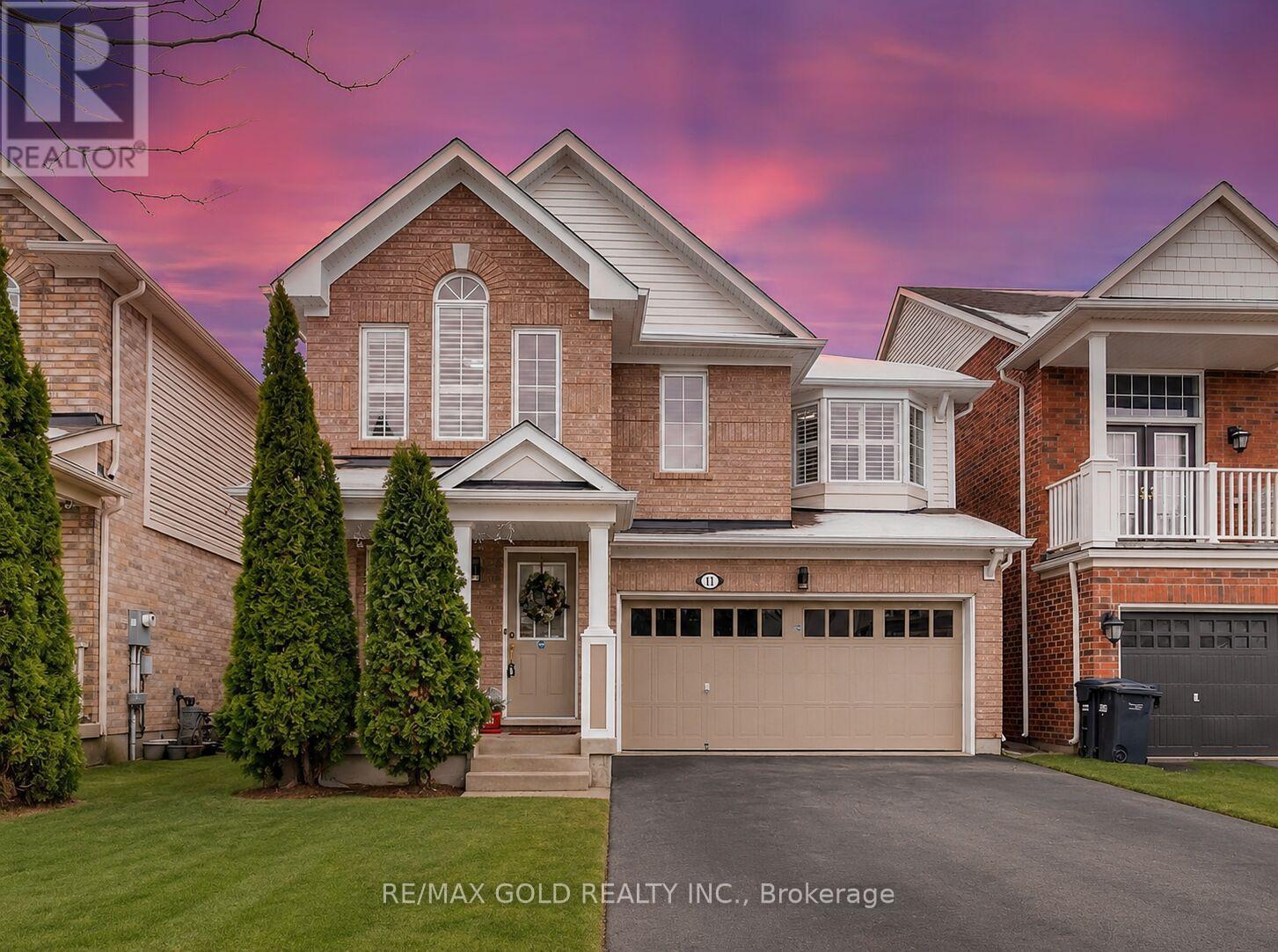 11 PONYMEADOW WAY, Brampton, Ontario