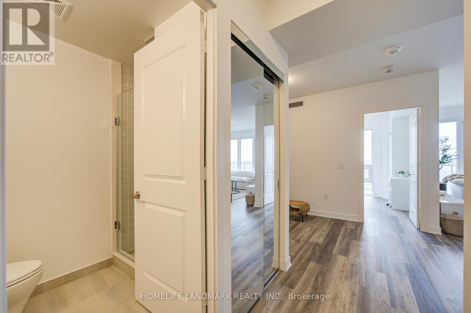 1902 B - 4655 Wetcalfe Avenue, Mississauga, Ontario  L5M 0Z7 - Photo 5 - W13133990