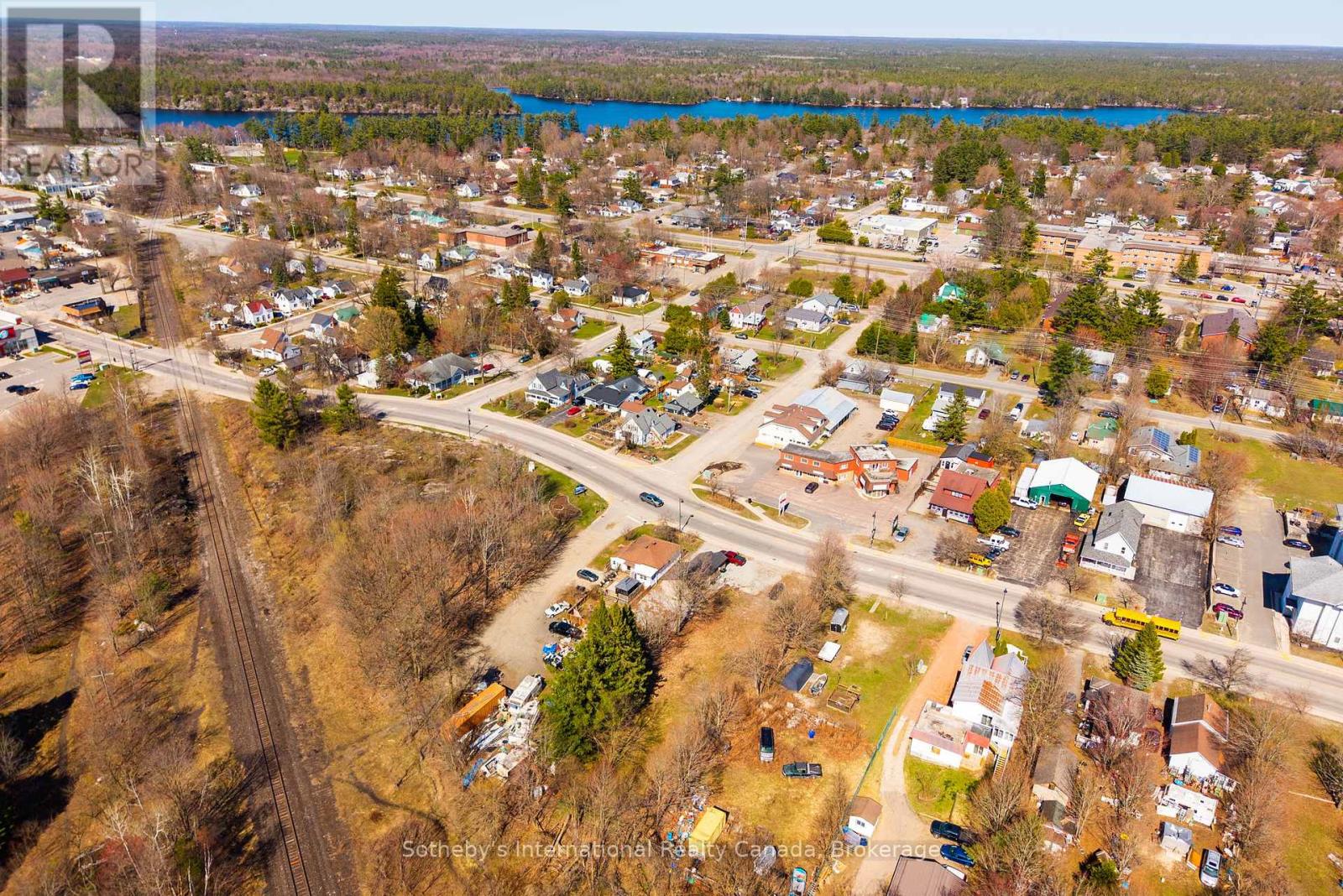 825 Muskoka Road S, Gravenhurst, Ontario  P1P 1K2 - Photo 11 - X13070624