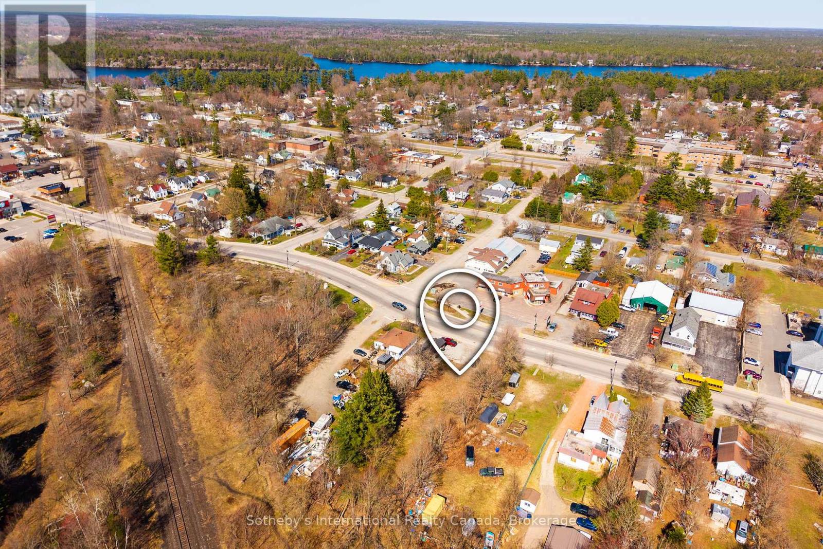 825 Muskoka Road S, Gravenhurst, Ontario  P1P 1K2 - Photo 3 - X13070624