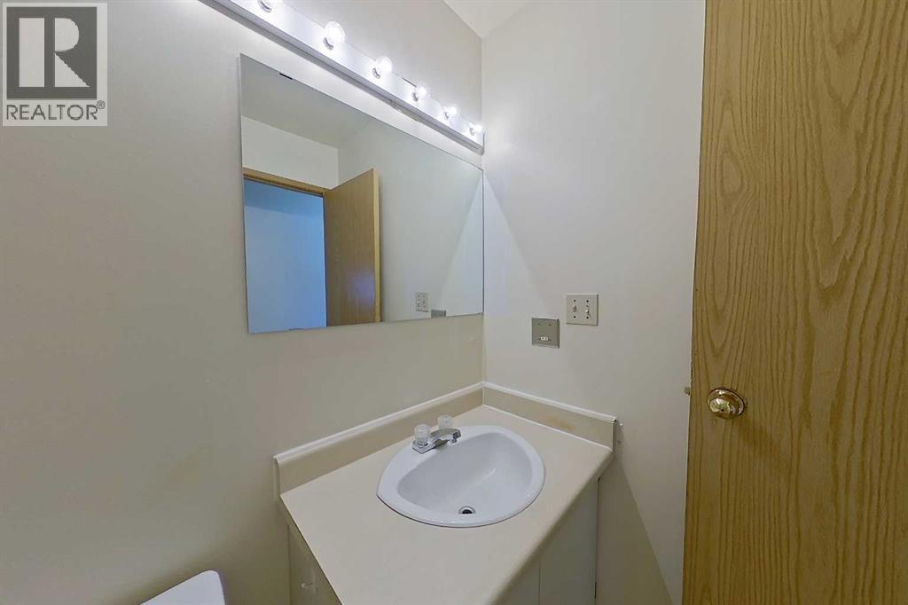209e, 201 12 Avenue SW, Slave Lake, Alberta T0G 2A4 - Photo 25 - A2300098