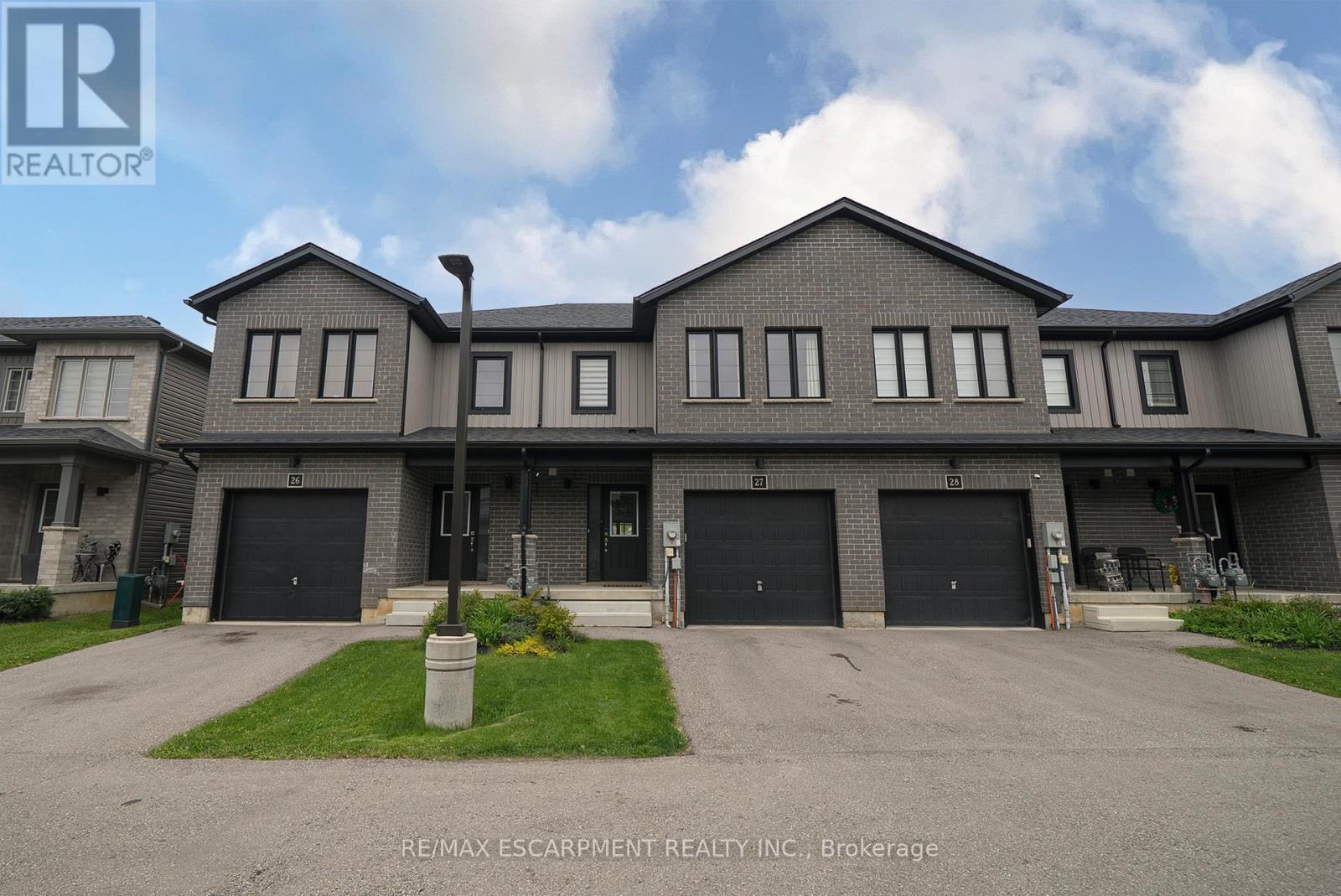 27 - 160 Stanley Street, Norfolk, Ontario  N3Y 0G6 - Photo 1 - X13133946