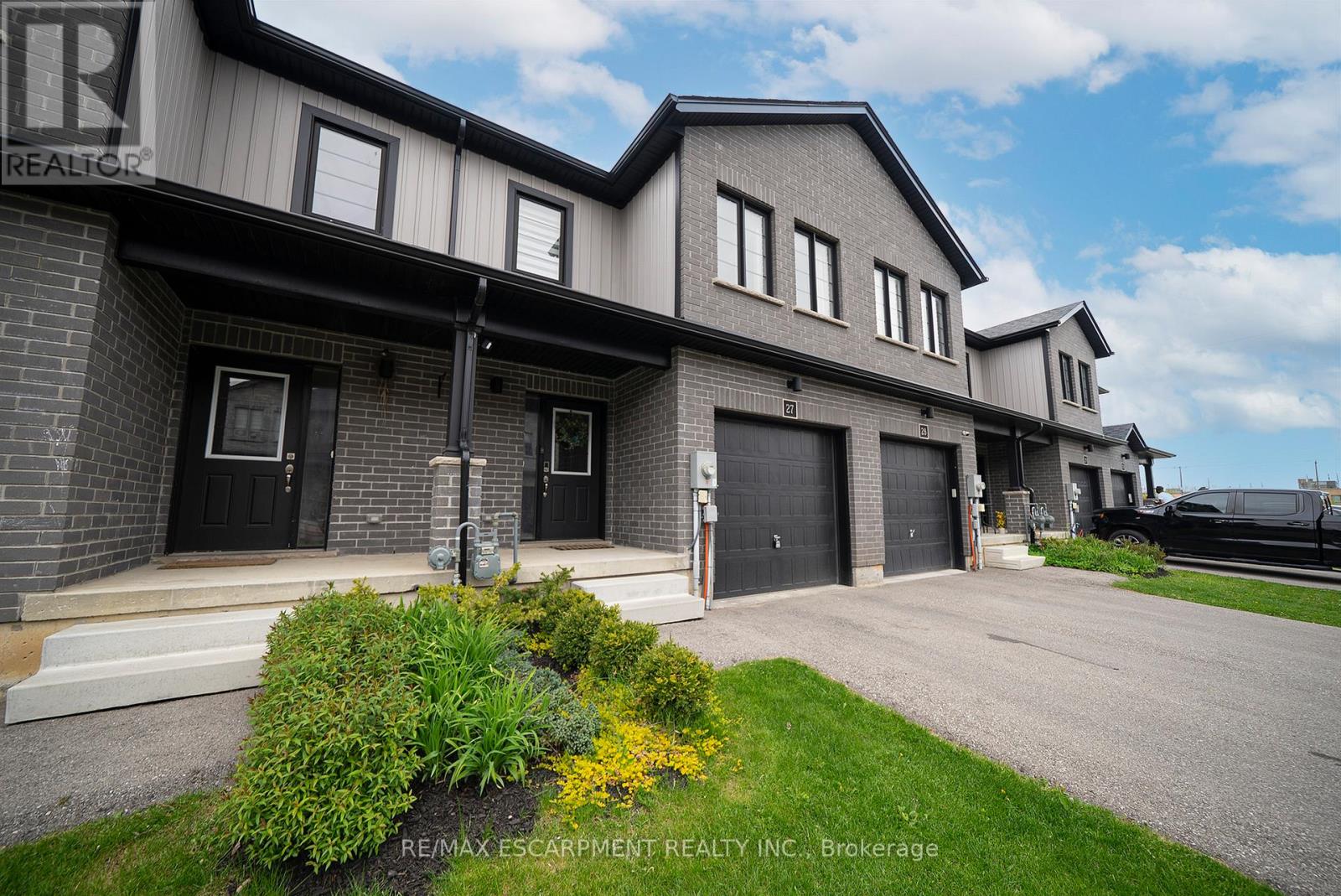 27 - 160 Stanley Street, Norfolk, Ontario  N3Y 0G6 - Photo 2 - X13133946