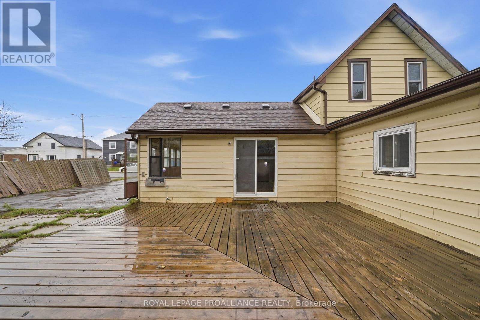 58 John Street, Quinte West (Trenton Ward), Ontario  K8V 1J8 - Photo 32 - X13134340