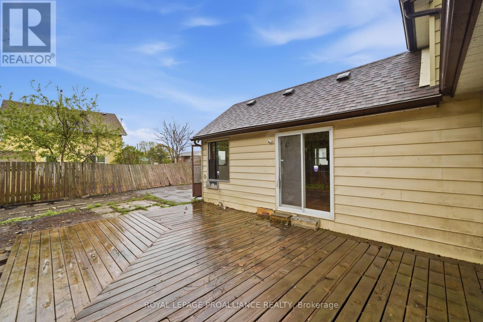 58 John Street, Quinte West (Trenton Ward), Ontario  K8V 1J8 - Photo 33 - X13134340