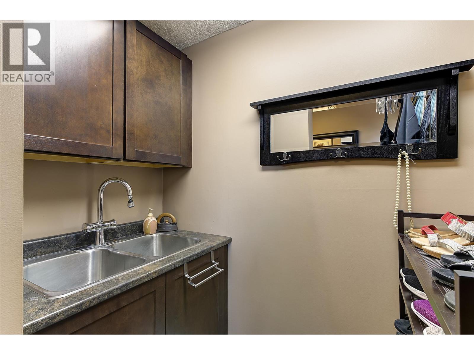 900 Mission Springs Crescent, Kelowna, British Columbia  V1W 3L9 - Photo 15 - 10387642
