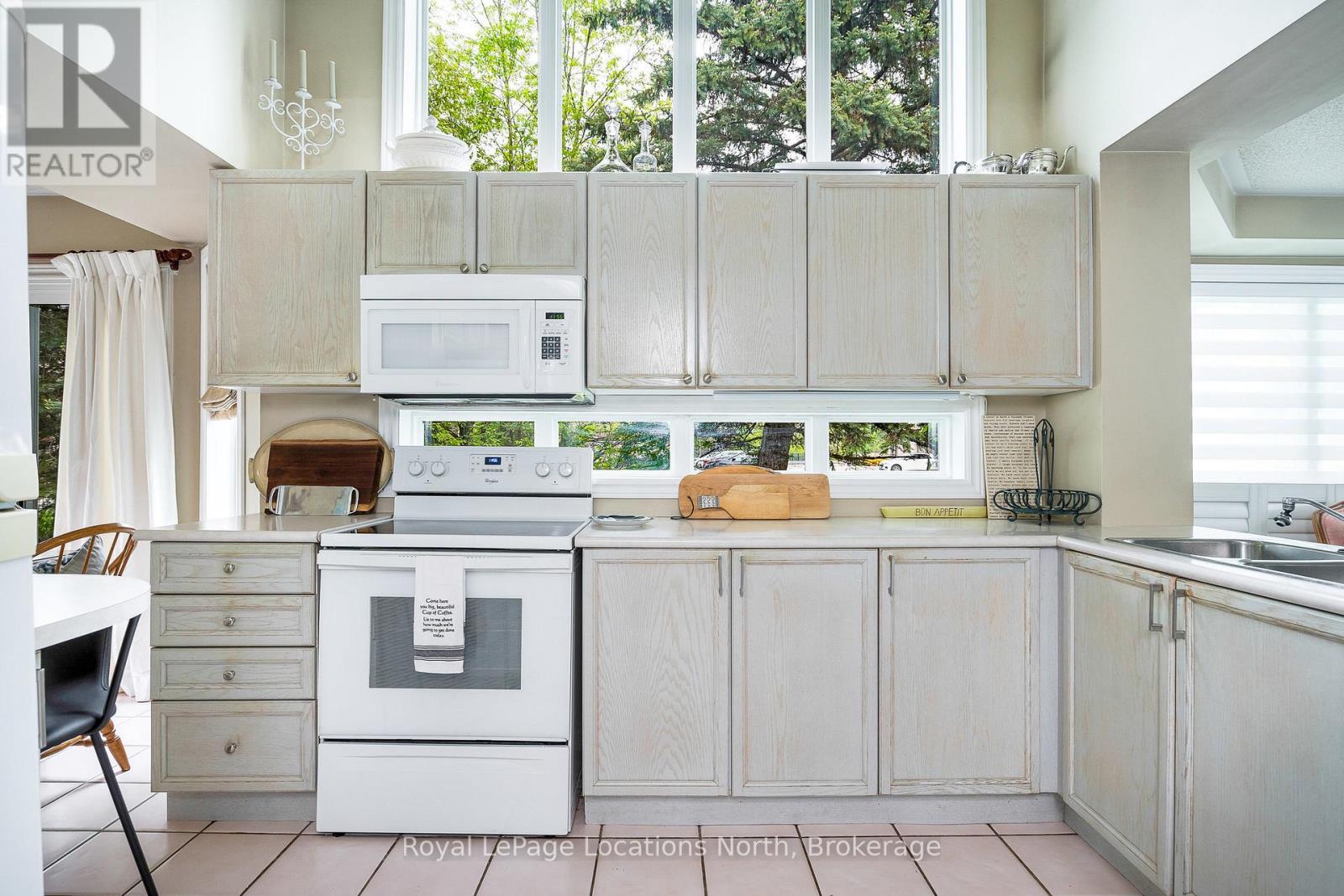 166 Fairway Crescent, Collingwood, Ontario  L9Y 5B4 - Photo 9 - S13134126