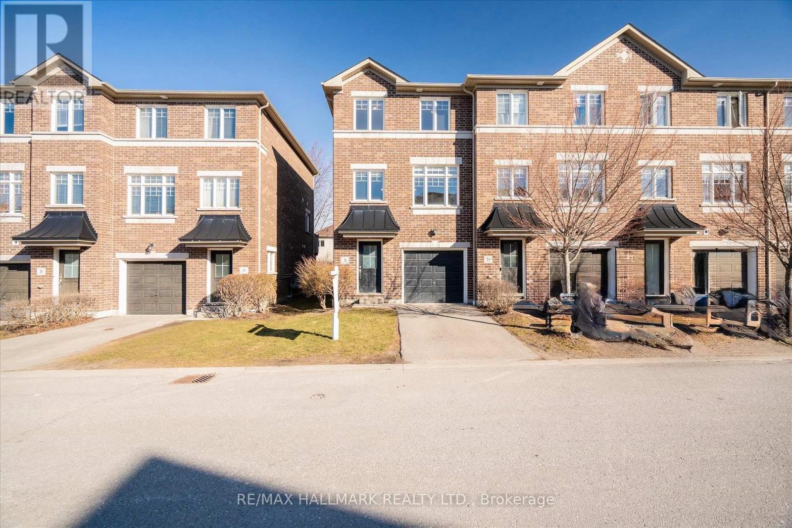 32 KATERSON LANE, Clarington, Ontario