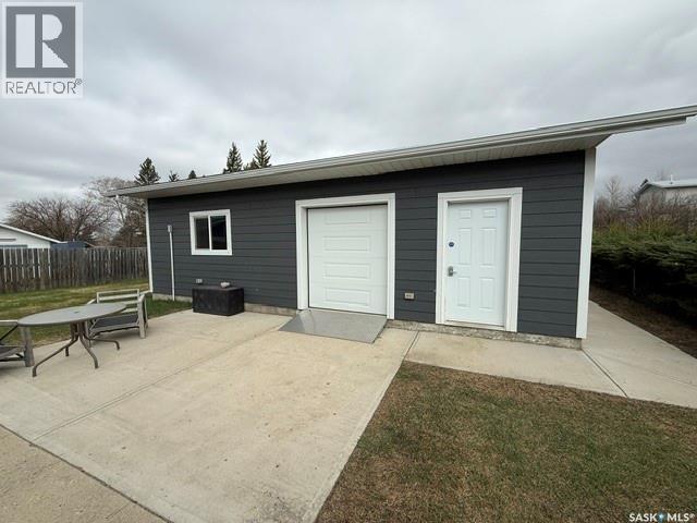 11 Banks Crescent, Kamsack, Saskatchewan  S0A 1S0 - Photo 5 - SK036122