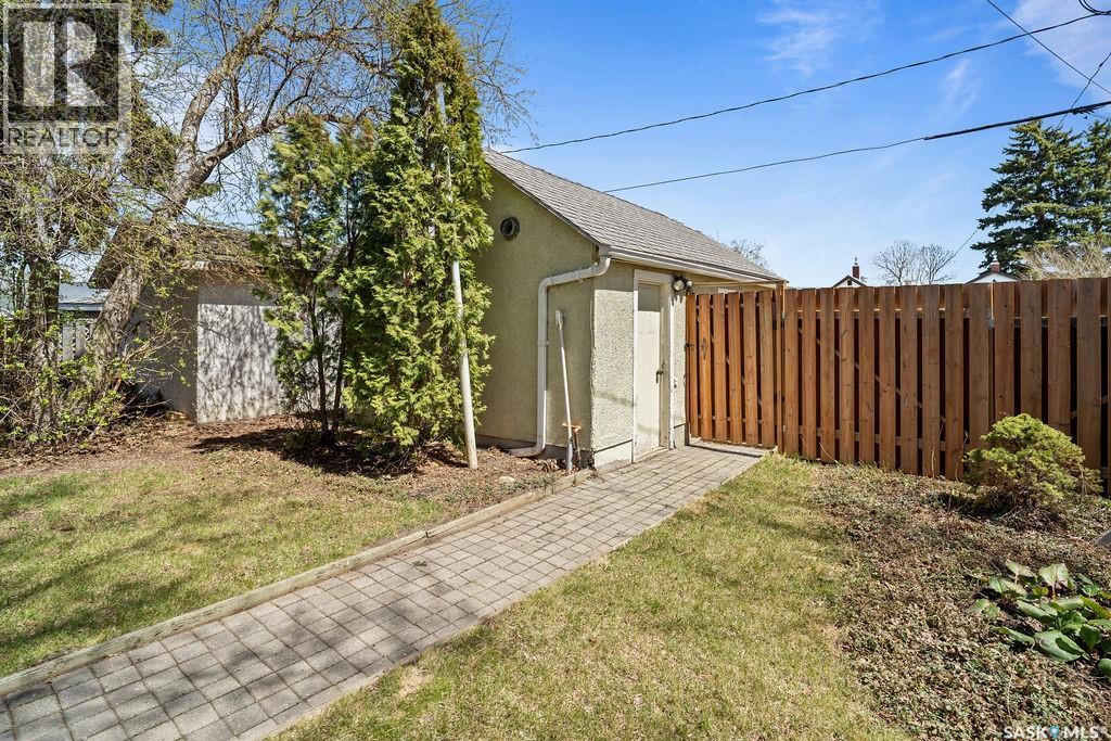 2445 Reynolds Street, Regina, Saskatchewan  S4N 3N8 - Photo 39 - SK036088
