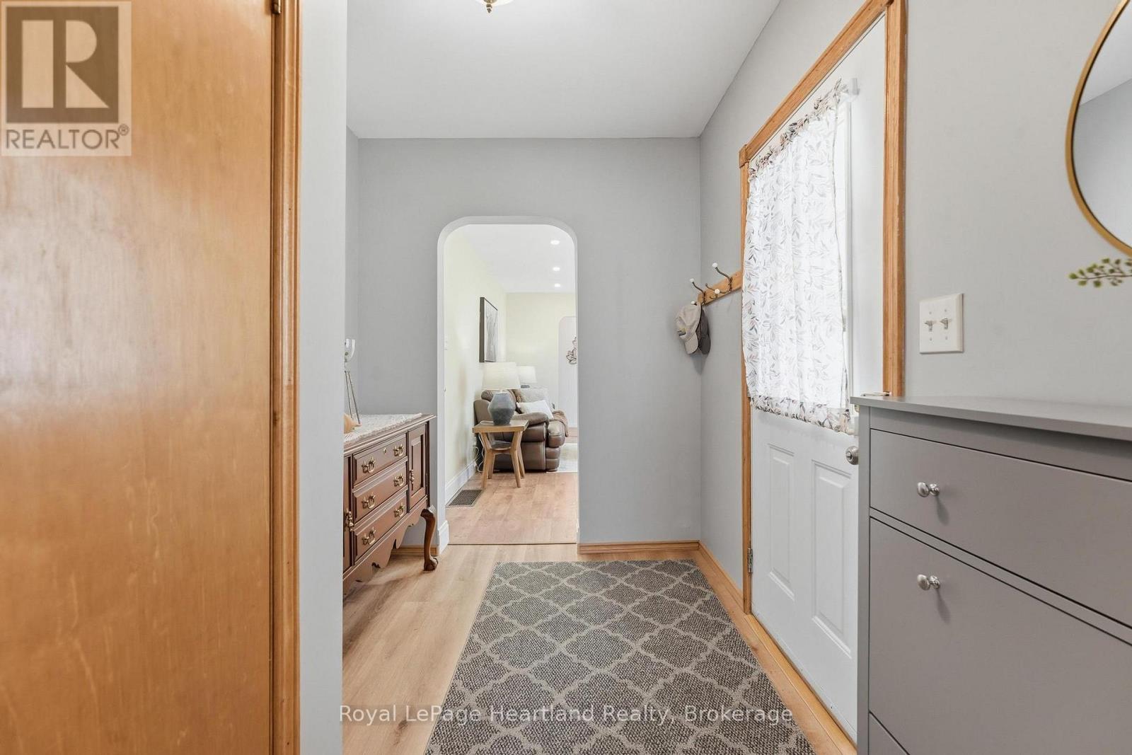 50 Church Street, Goderich, Ontario  N7A 2V4 - Photo 5 - X13134052