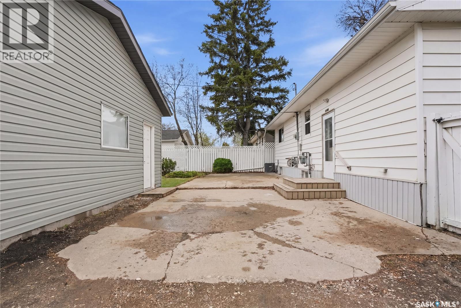 2201 Broadway Avenue, Saskatoon, Saskatchewan  S7J 0Y5 - Photo 49 - SK035978