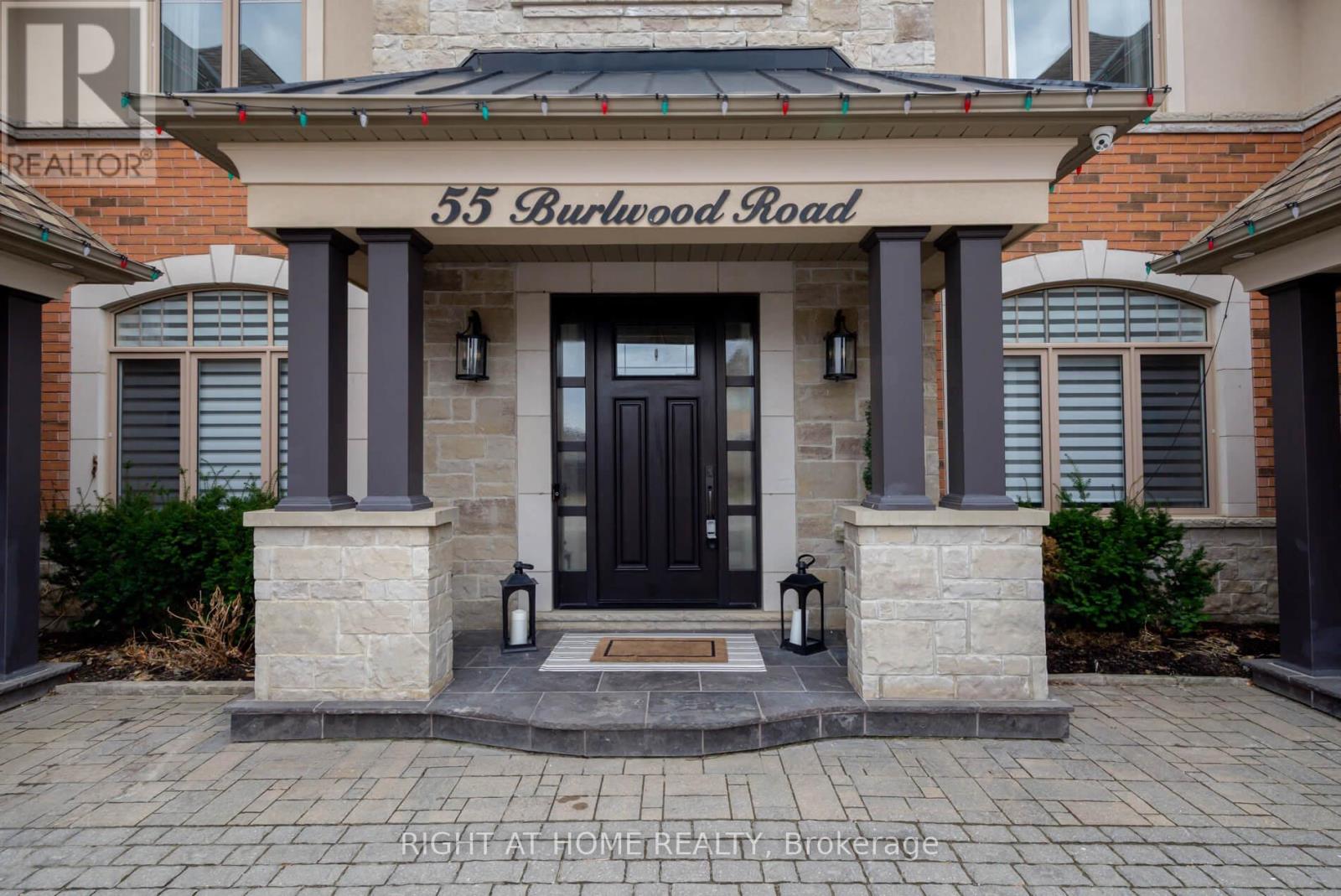 55 Burlwood Road, Brampton, Ontario  L6P 4E7 - Photo 3 - W12954350