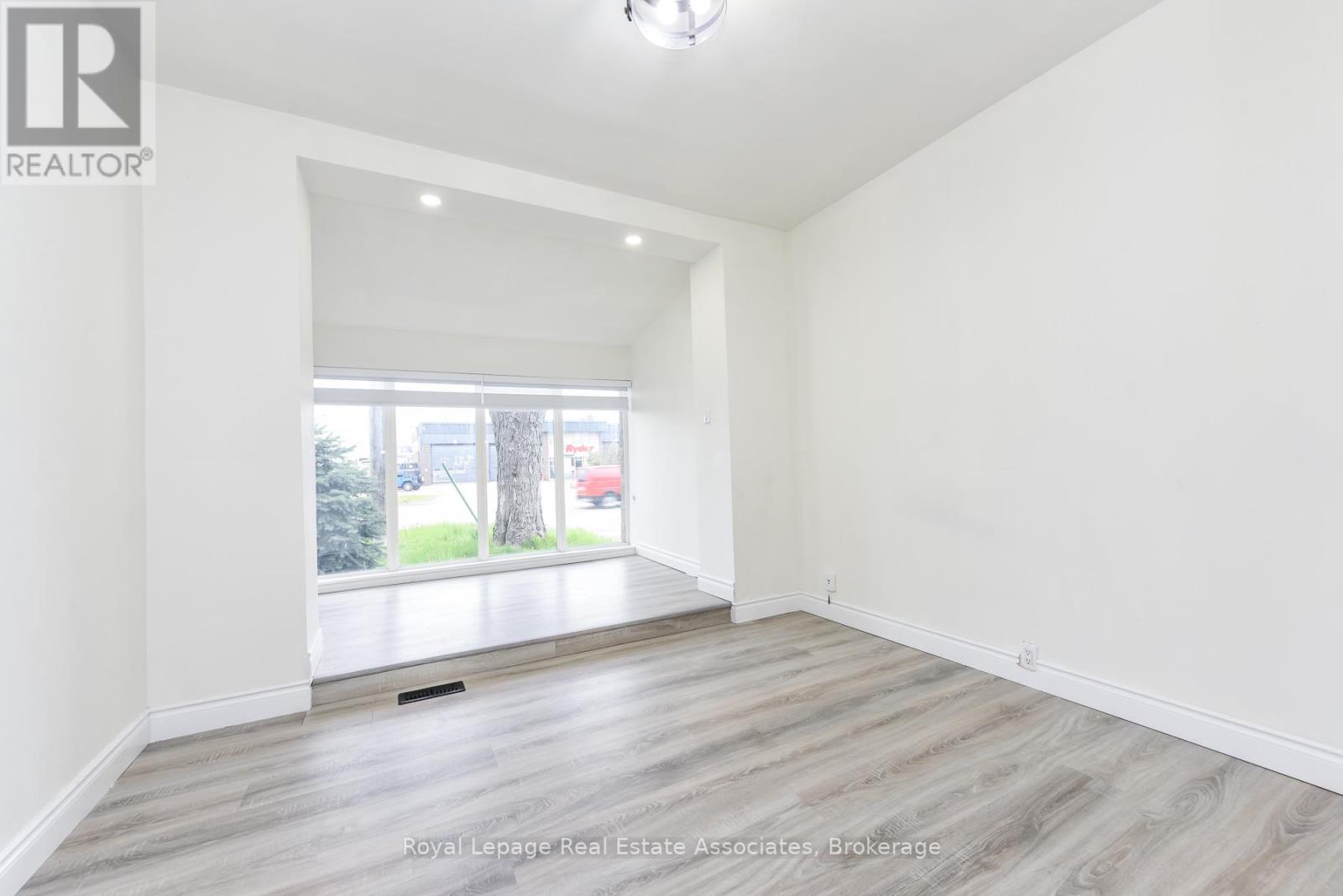 665 Kipling Avenue, Toronto, Ontario  M8Z 5G2 - Photo 24 - W13109256