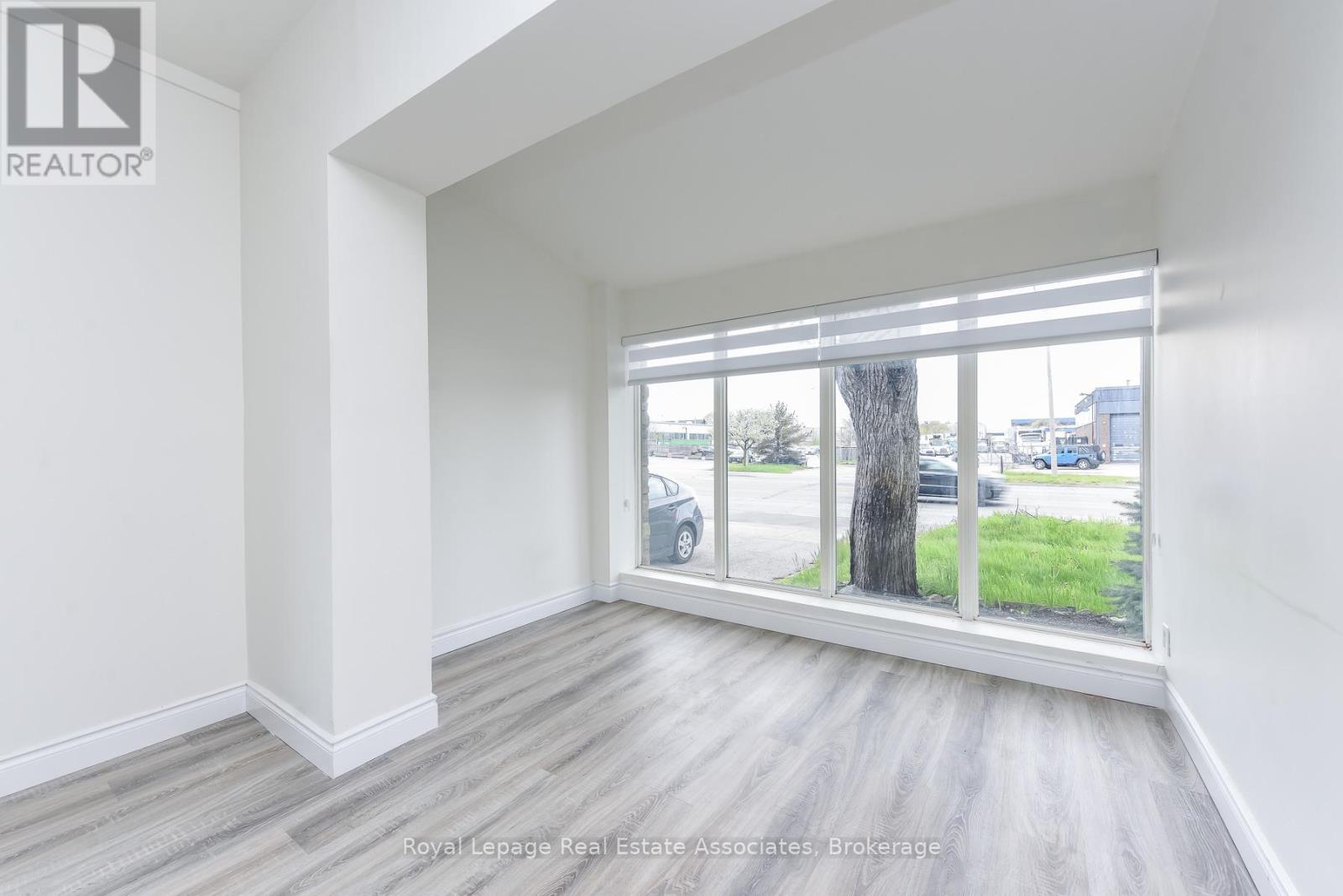 665 Kipling Avenue, Toronto, Ontario  M8Z 5G2 - Photo 27 - W13109256
