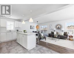 81 DOUGLAS DRIVE, Bracebridge, Ontario