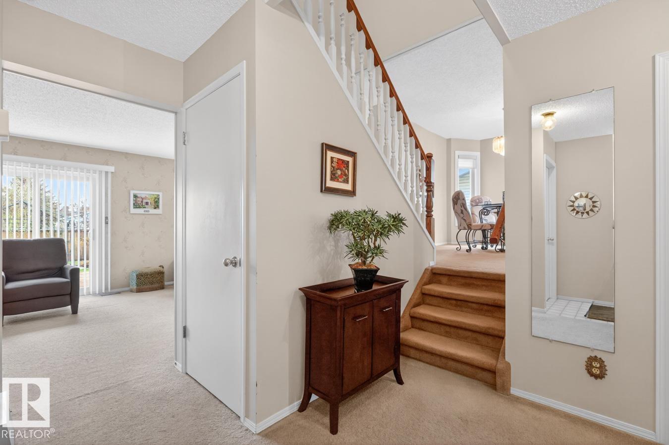 3516 37 St Nw, Edmonton, Alberta  T6L 4Y9 - Photo 6 - E4487997