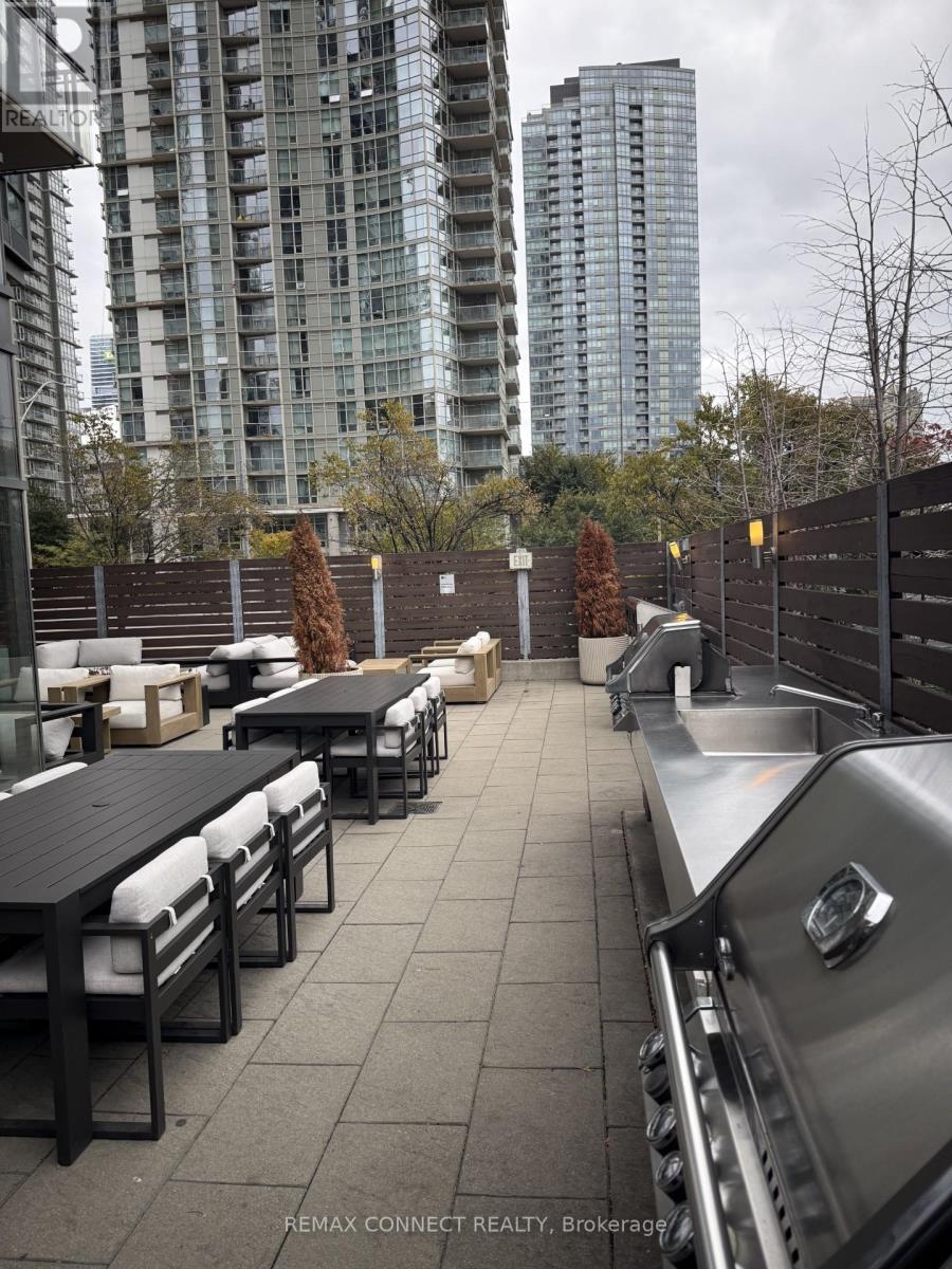3003 - 11 Brunel Court, Toronto, Ontario  M5V 3Y3 - Photo 12 - C13134226