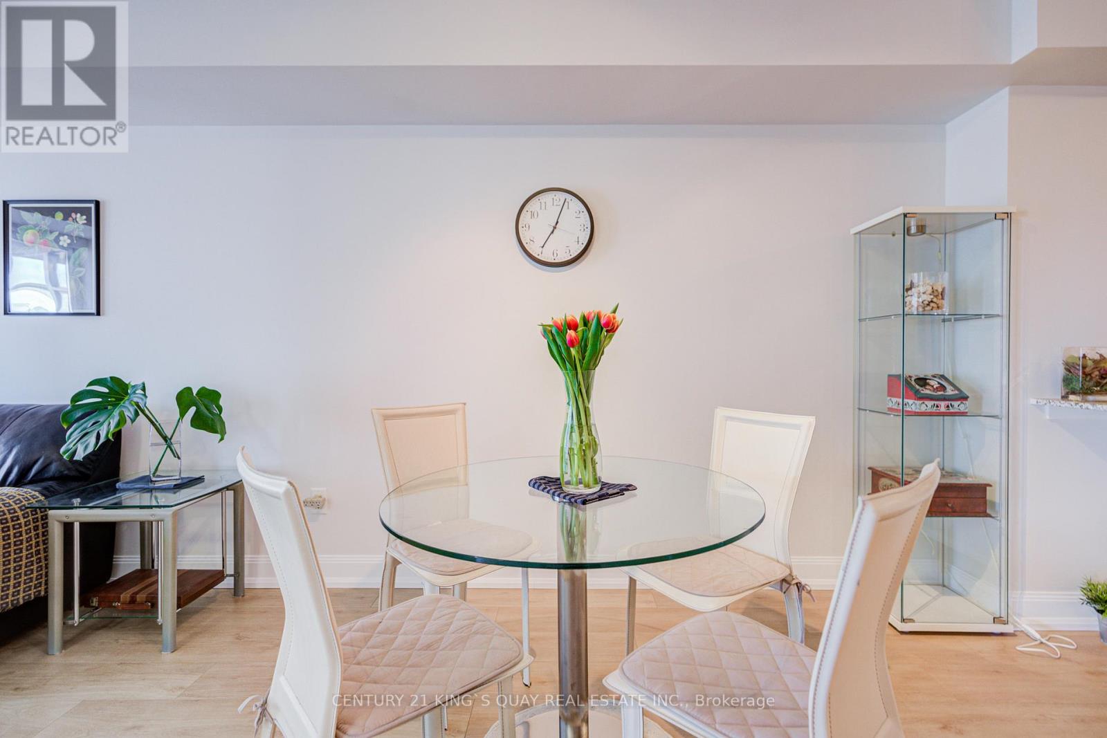 2403 - 2181 Yonge Street, Toronto, Ontario M4S 3H7 - Photo 14 - C13134284