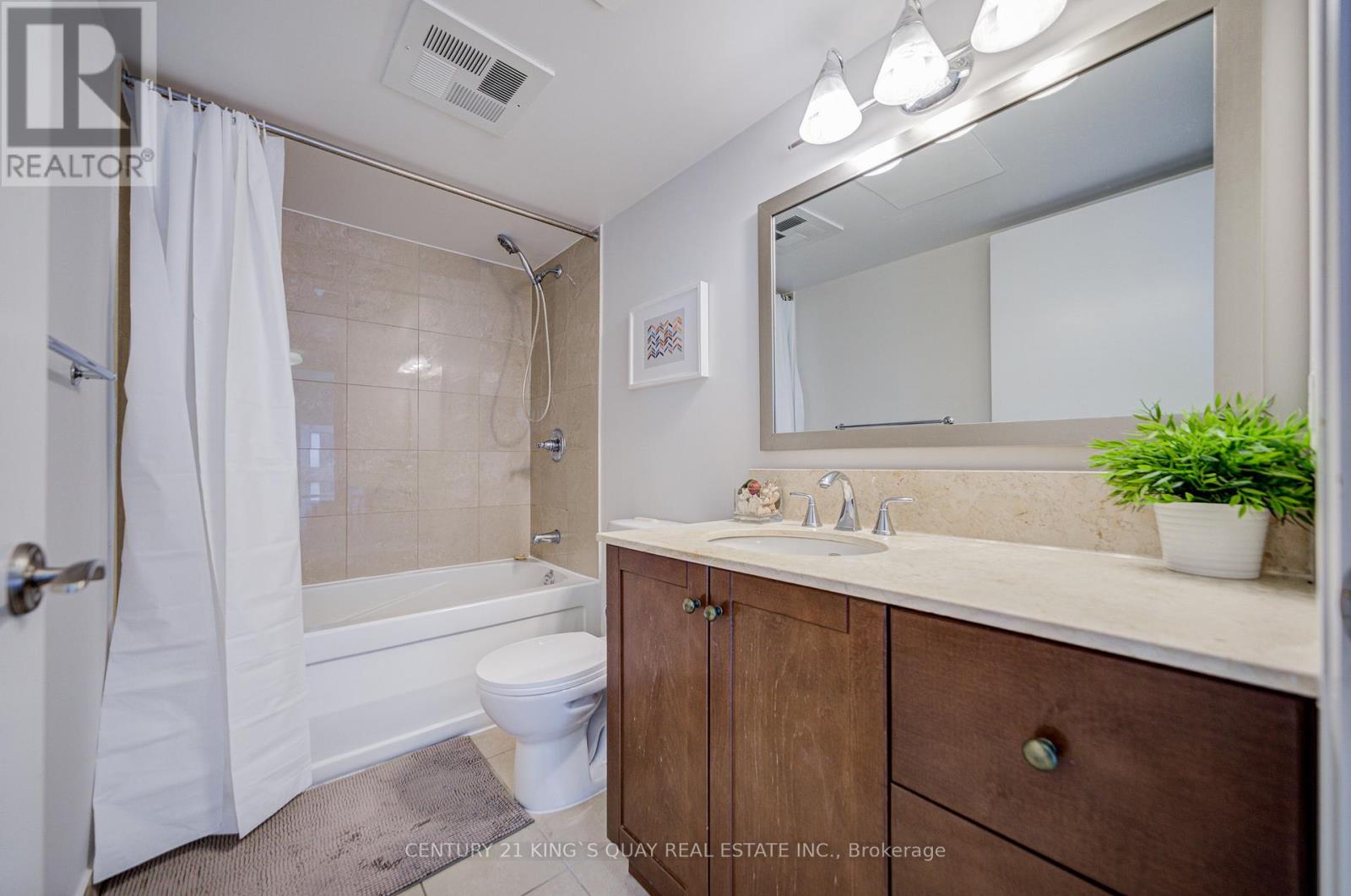 2403 - 2181 Yonge Street, Toronto, Ontario M4S 3H7 - Photo 20 - C13134284