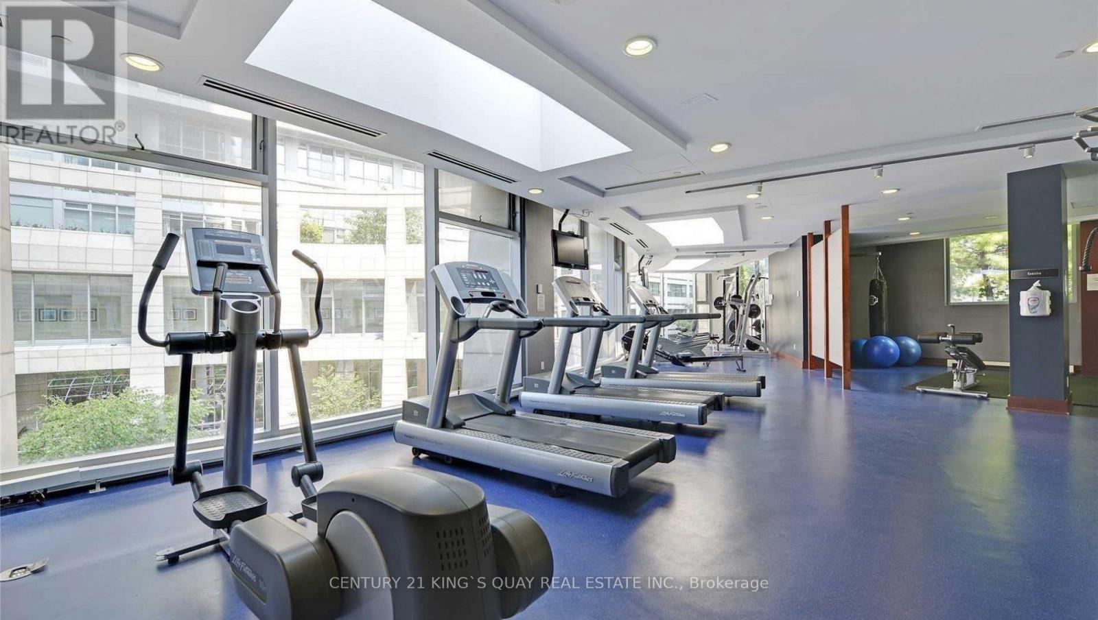 2403 - 2181 Yonge Street, Toronto, Ontario M4S 3H7 - Photo 25 - C13134284